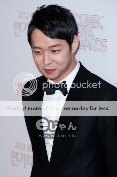 [30.12.12][Pics] Yoochun - MBC Drama Awards  CSY_5234_zps05f87254